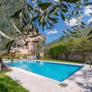 Apartment Beth's House, Brenzone sul Garda